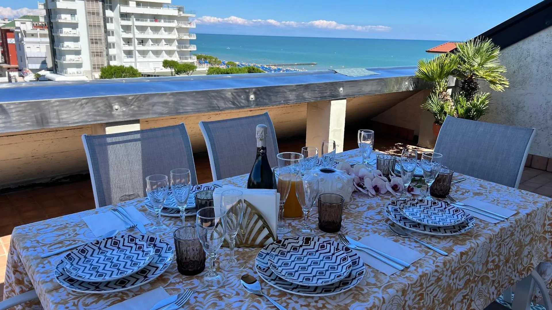 Blue Moon Penthouse Appartement Lido di Jesolo Italië